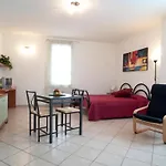 Apartment Meli Lupi - Residenze Temporanee Parma