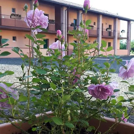 Апартаменты Meli Lupi - Residenze Temporanee