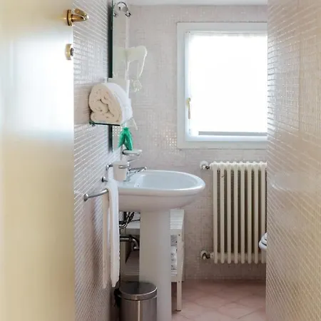 Апартаменты Meli Lupi - Residenze Temporanee