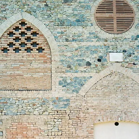 Апартаменты Meli Lupi - Residenze Temporanee Парма