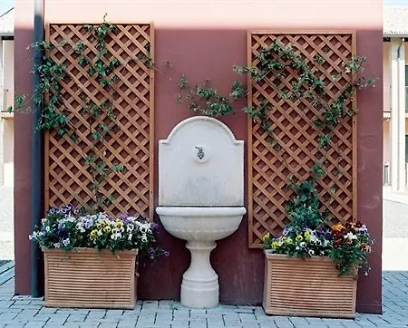 Апартаменты Meli Lupi - Residenze Temporanee Парма