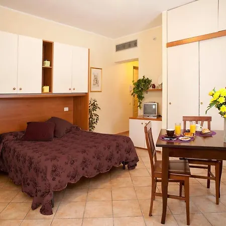 Апартаменты Meli Lupi - Residenze Temporanee