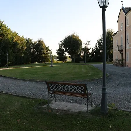 Апартаменты Meli Lupi - Residenze Temporanee Парма