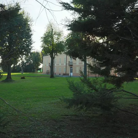 Апартаменты Meli Lupi - Residenze Temporanee Парма