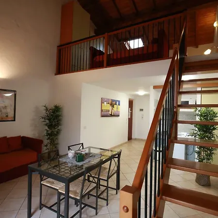 Meli Lupi - Residenze Temporanee Апартаменты