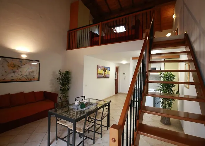 Meli Lupi - Residenze Temporanee Apartment